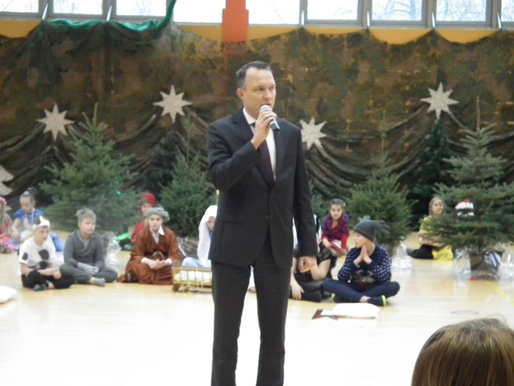 Świeć gwiazdeczko, świeć - Jasełka w PSP nr 3