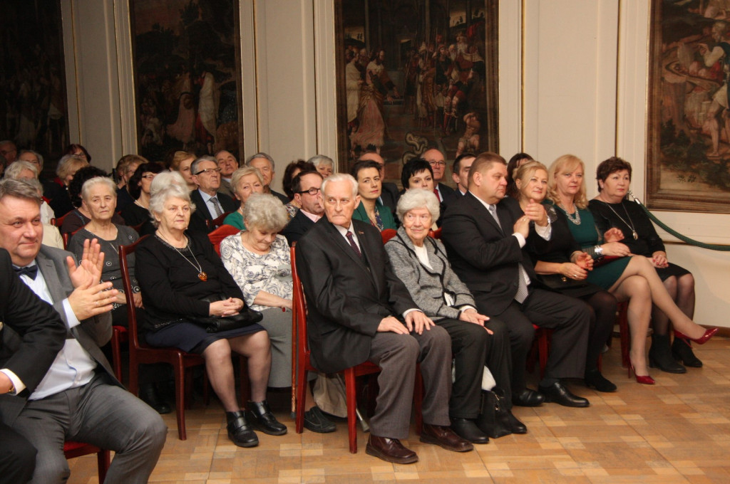 Koncert Noworoczny w zamkowych salach. Z szampanem, toastem i życzeniami