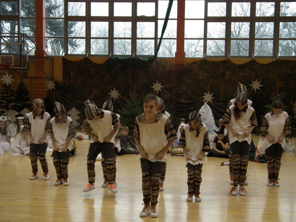 Świeć gwiazdeczko, świeć - Jasełka w PSP nr 3