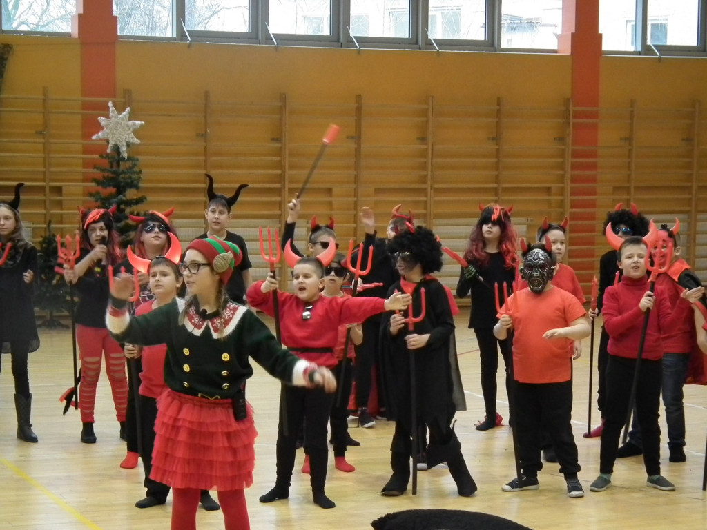 Świeć gwiazdeczko, świeć - Jasełka w PSP nr 3