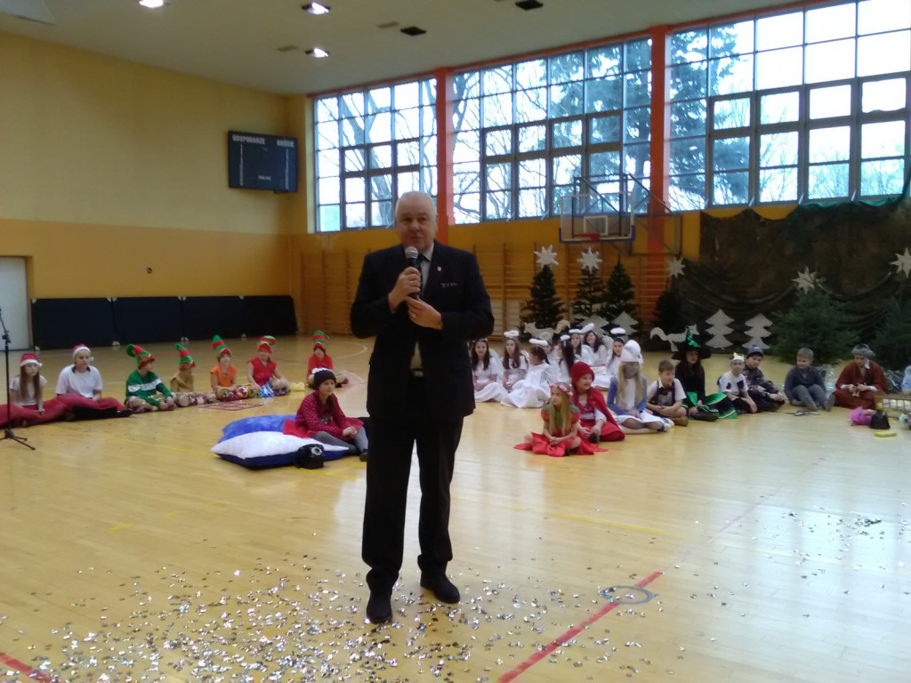 Świeć gwiazdeczko, świeć - Jasełka w PSP nr 3