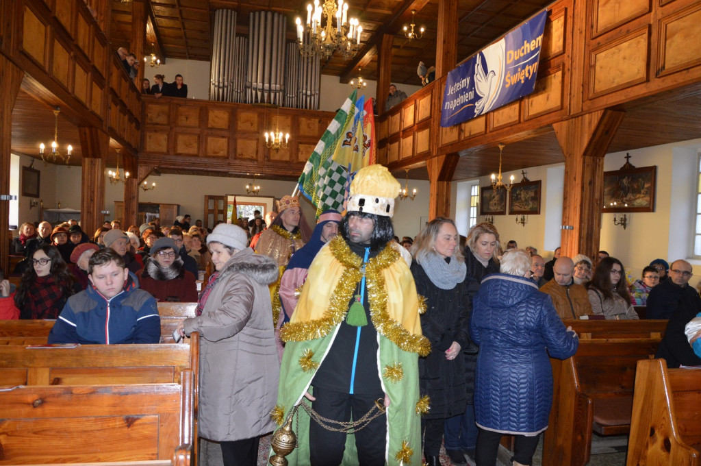 Pierwszy Orszak Trzech Króli w Lubszy