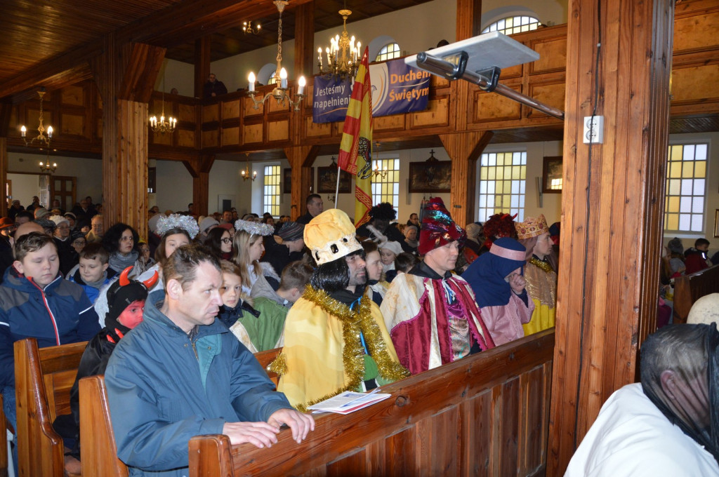 Pierwszy Orszak Trzech Króli w Lubszy