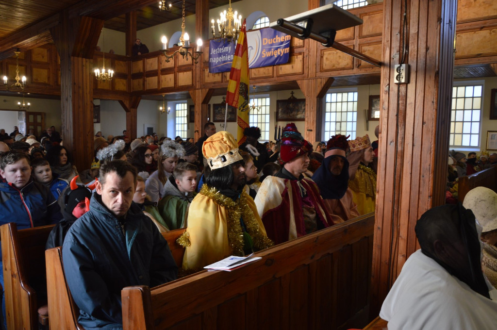 Pierwszy Orszak Trzech Króli w Lubszy