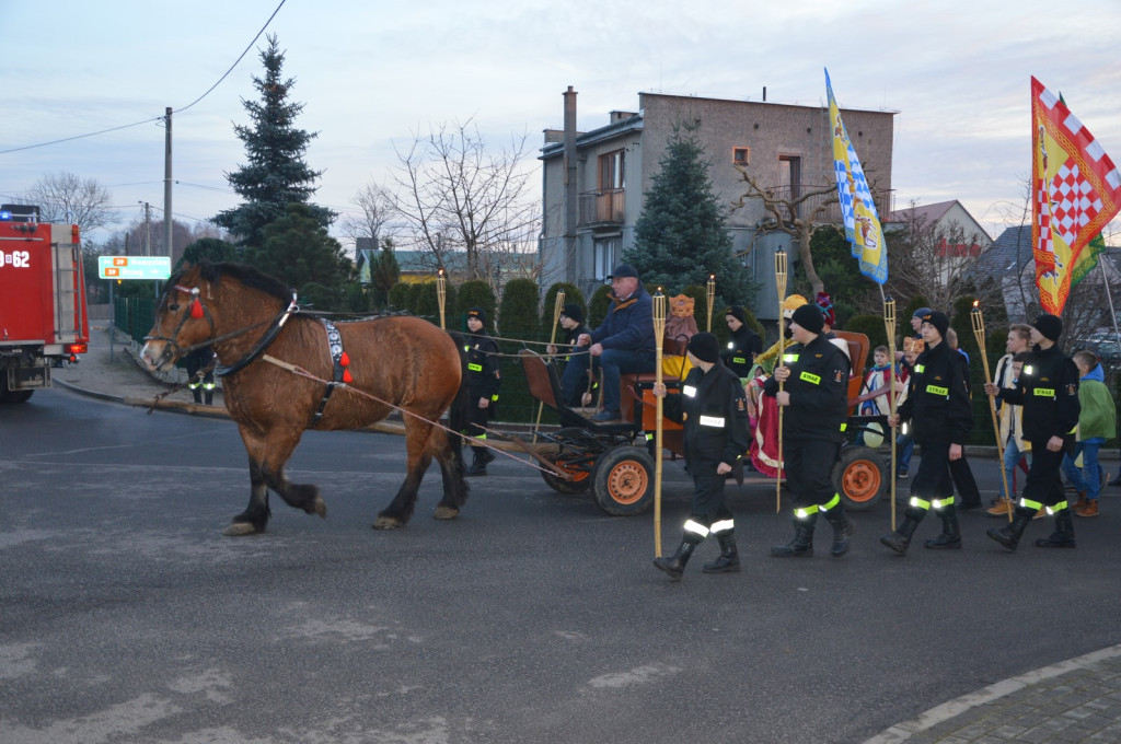Pierwszy Orszak Trzech Króli w Lubszy