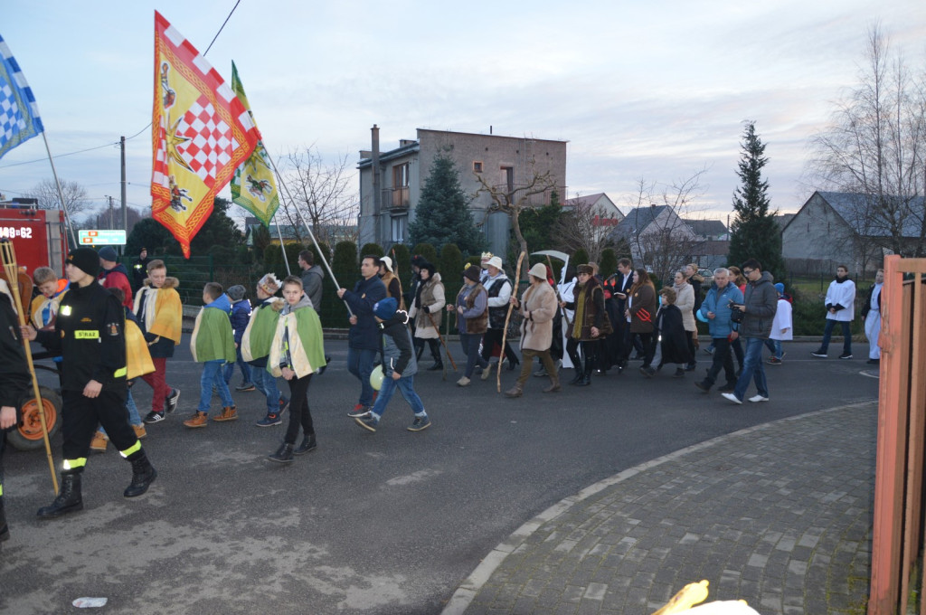Pierwszy Orszak Trzech Króli w Lubszy