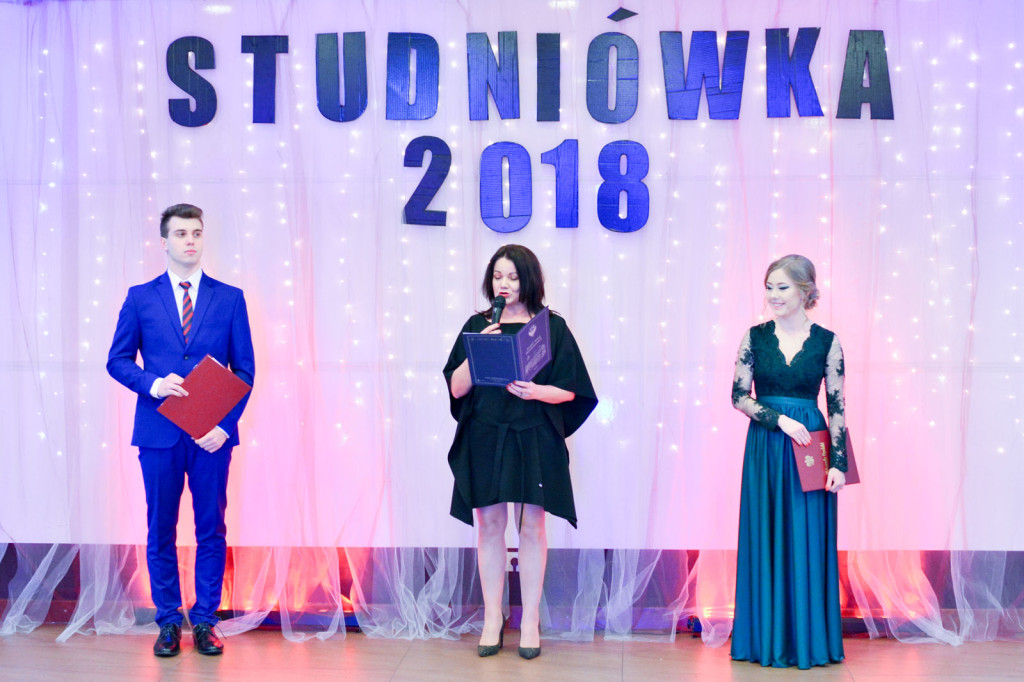 Studniówki 2018: Bal maturalny Zespołu Szkół Ekonomicznych w Brzegu [fotogaleria]