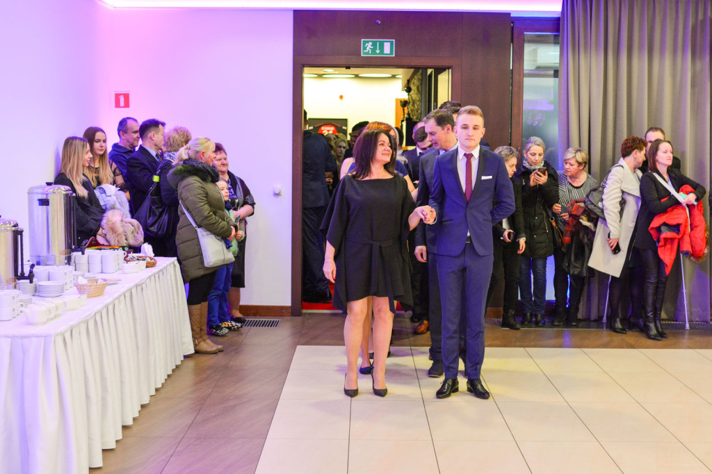 Studniówki 2018: Bal maturalny Zespołu Szkół Ekonomicznych w Brzegu [fotogaleria]