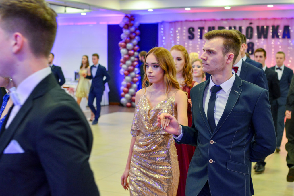 Studniówki 2018: Bal maturalny Zespołu Szkół Ekonomicznych w Brzegu [fotogaleria]