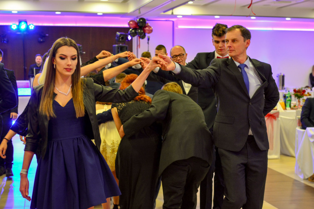 Studniówki 2018: Bal maturalny Zespołu Szkół Ekonomicznych w Brzegu [fotogaleria]
