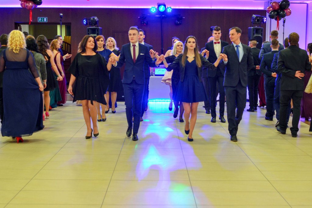 Studniówki 2018: Bal maturalny Zespołu Szkół Ekonomicznych w Brzegu [fotogaleria]