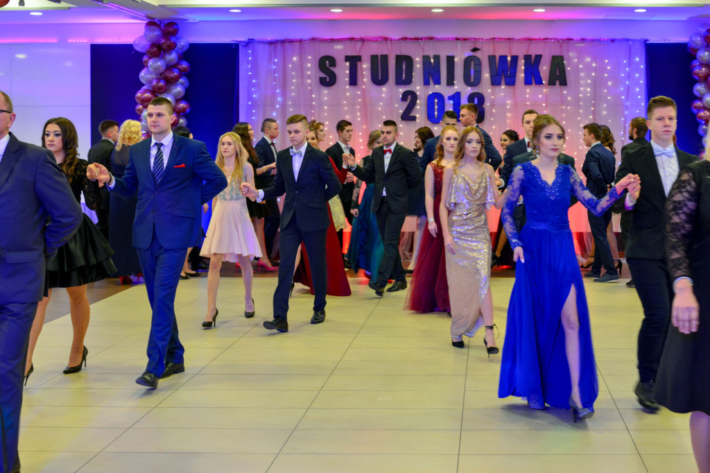 Studniówki 2018: Bal maturalny Zespołu Szkół Ekonomicznych w Brzegu [fotogaleria]