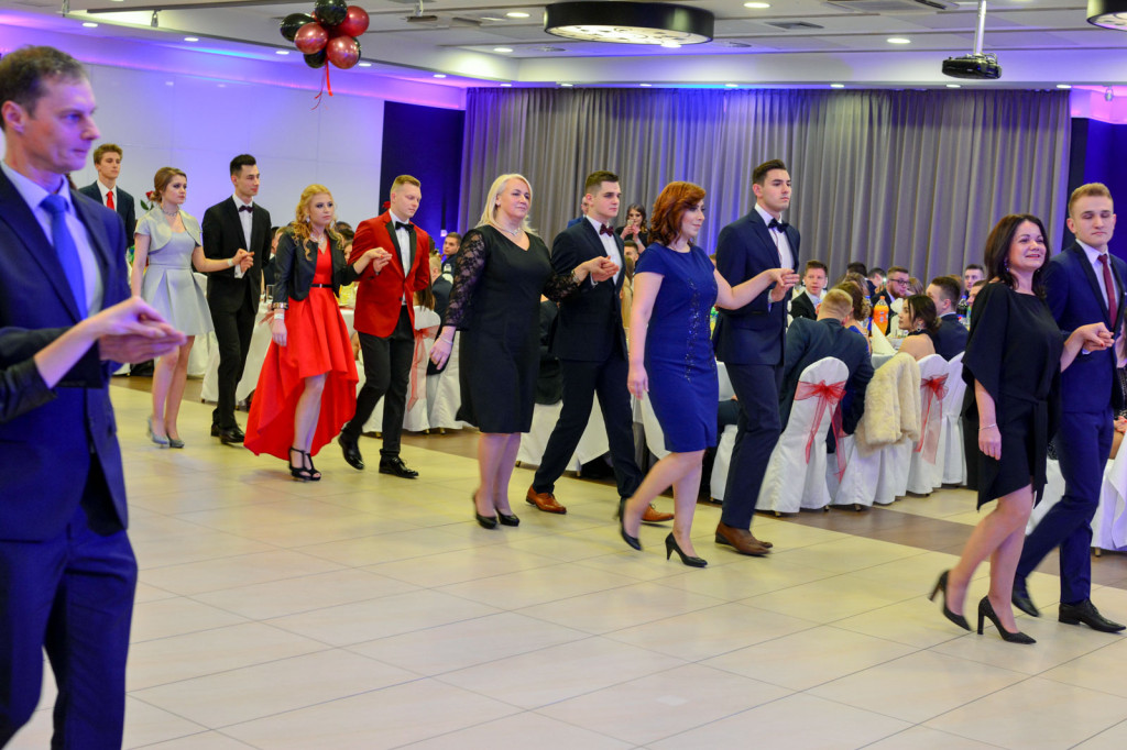Studniówki 2018: Bal maturalny Zespołu Szkół Ekonomicznych w Brzegu [fotogaleria]