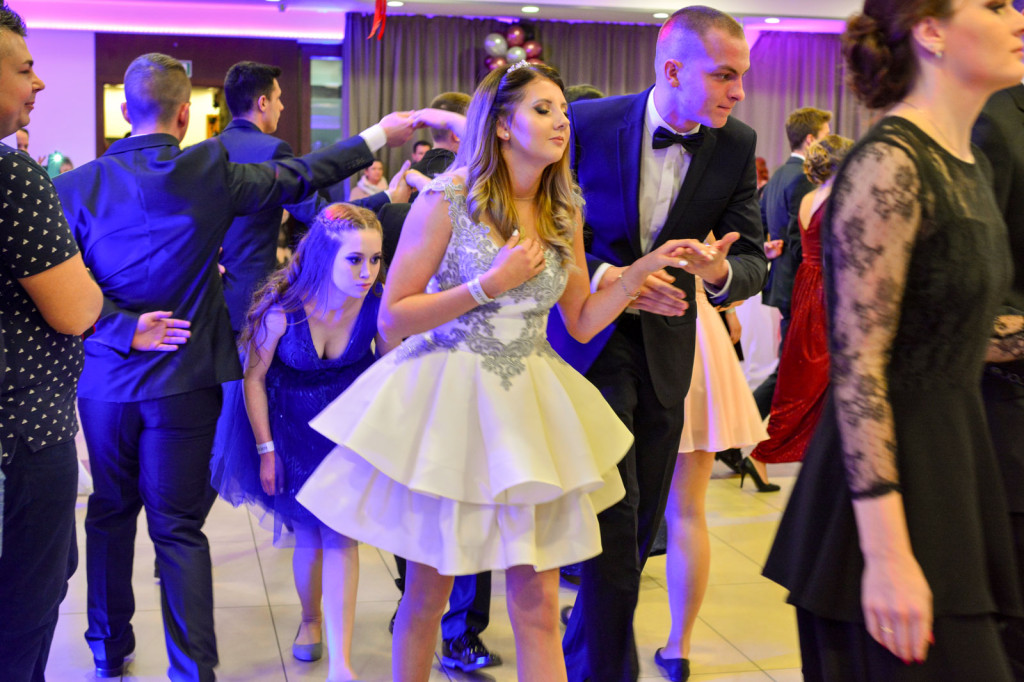Studniówki 2018: Bal maturalny Zespołu Szkół Ekonomicznych w Brzegu [fotogaleria]