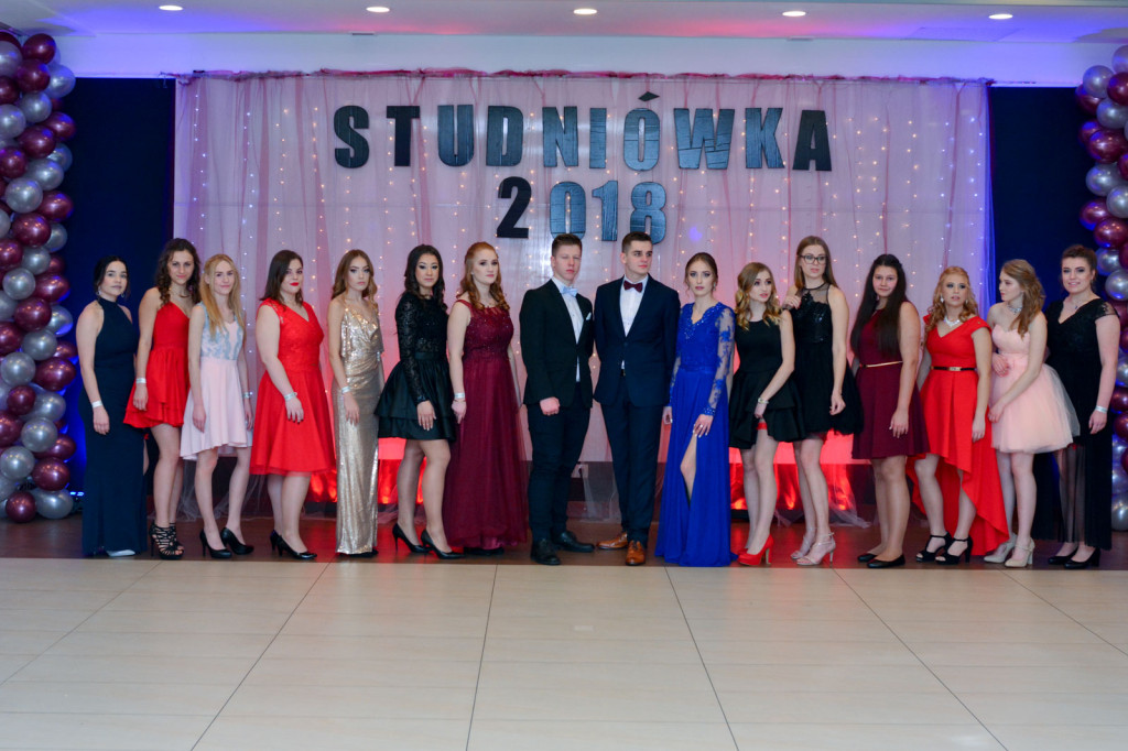 Studniówki 2018: Bal maturalny Zespołu Szkół Ekonomicznych w Brzegu [fotogaleria]