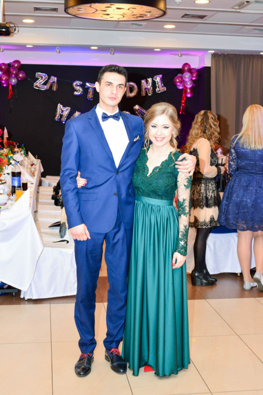 Studniówki 2018: Bal maturalny Zespołu Szkół Ekonomicznych w Brzegu [fotogaleria]