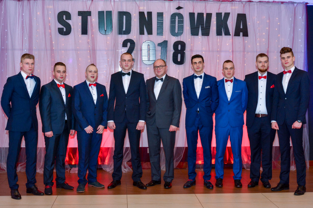 Studniówki 2018: Bal maturalny Zespołu Szkół Ekonomicznych w Brzegu [fotogaleria]