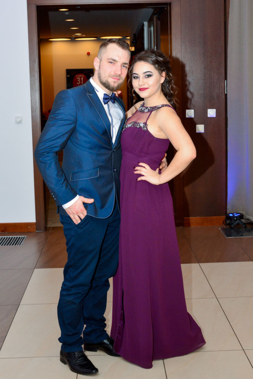 Studniówki 2018: Bal maturalny Zespołu Szkół Ekonomicznych w Brzegu [fotogaleria]