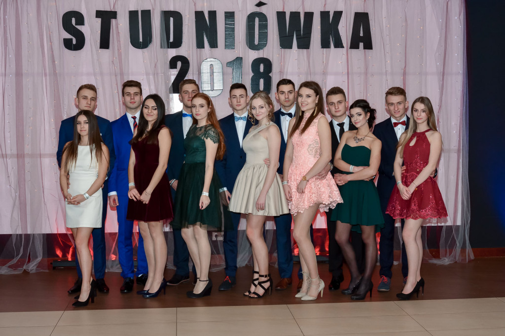 Studniówki 2018: Bal maturalny Zespołu Szkół Ekonomicznych w Brzegu [fotogaleria]