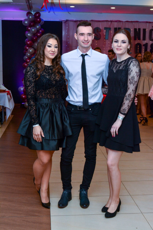 Studniówki 2018: Bal maturalny Zespołu Szkół Ekonomicznych w Brzegu [fotogaleria]