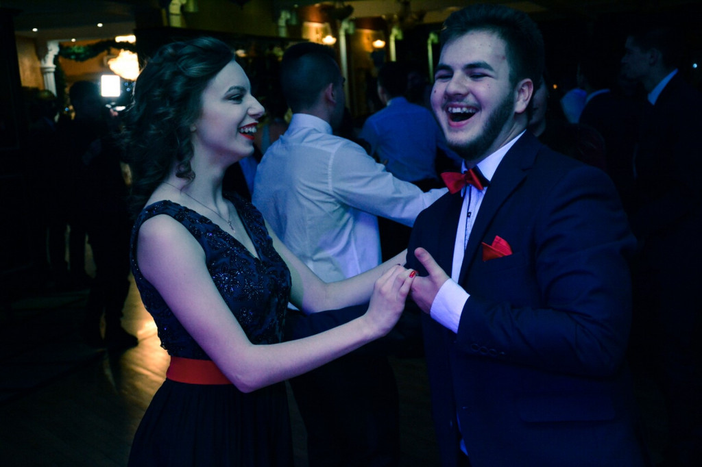Studniówki 2018: Bal maturalny II Liceum Ogólnokształcącego w Brzegu [fotorelacja]