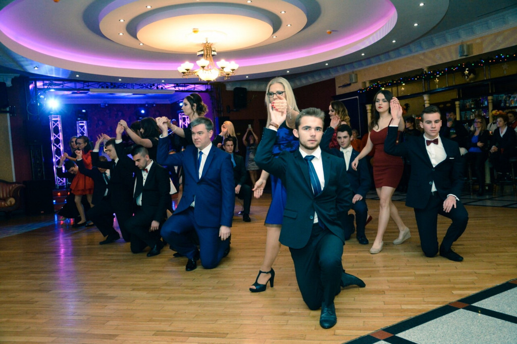 Studniówki 2018: Bal maturalny II Liceum Ogólnokształcącego w Brzegu [fotorelacja]