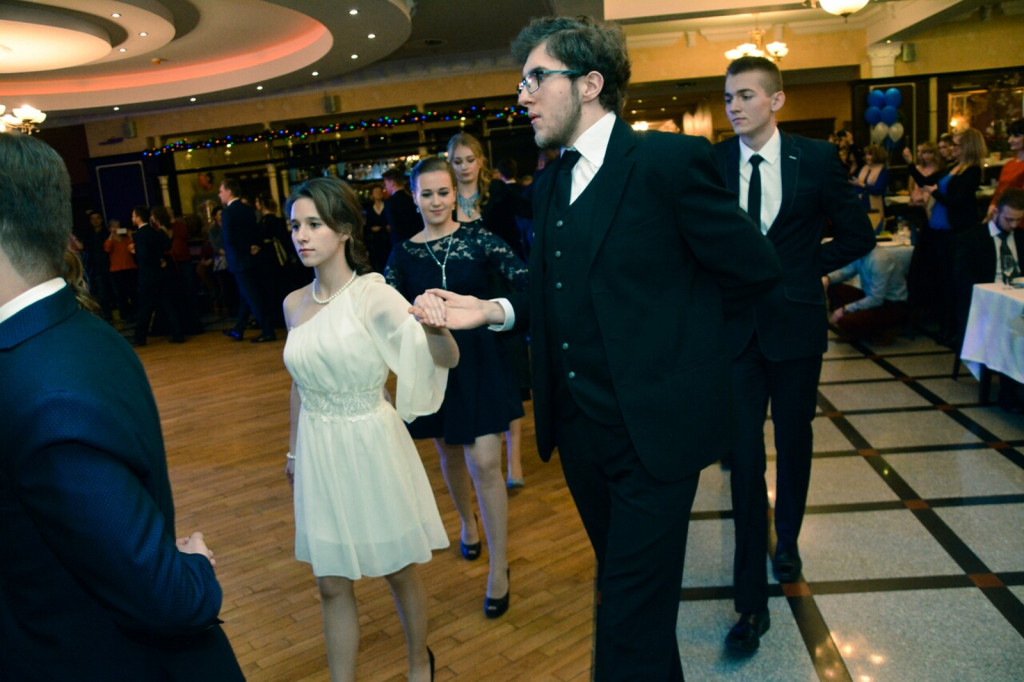 Studniówki 2018: Bal maturalny II Liceum Ogólnokształcącego w Brzegu [fotorelacja]