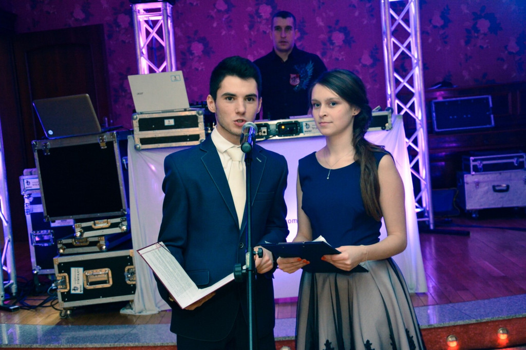 Studniówki 2018: Bal maturalny II Liceum Ogólnokształcącego w Brzegu [fotorelacja]