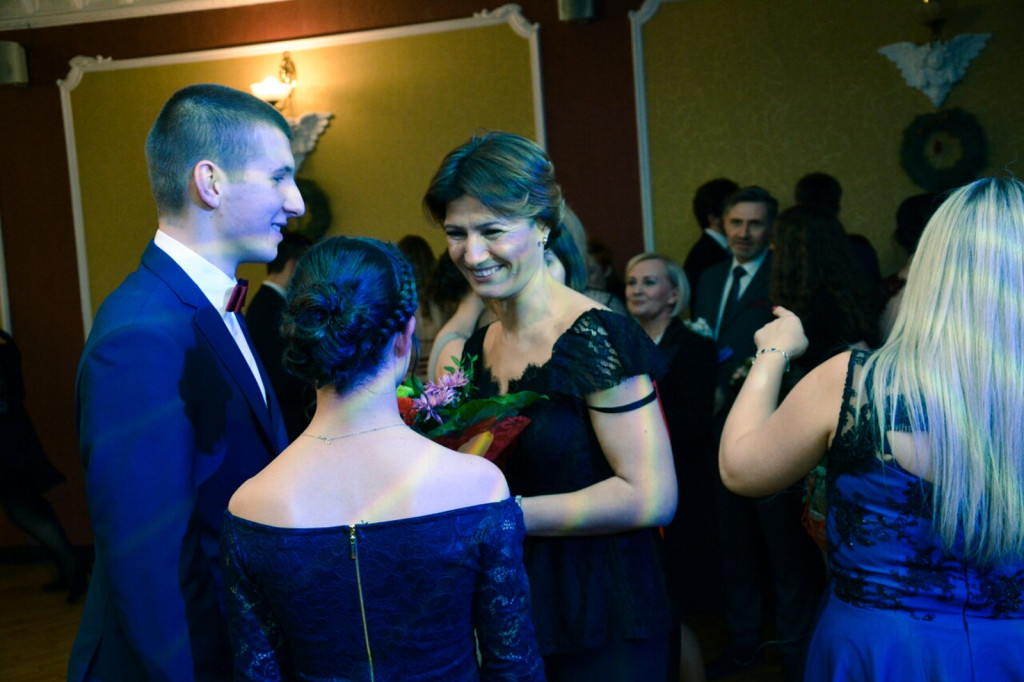 Studniówki 2018: Bal maturalny II Liceum Ogólnokształcącego w Brzegu [fotorelacja]