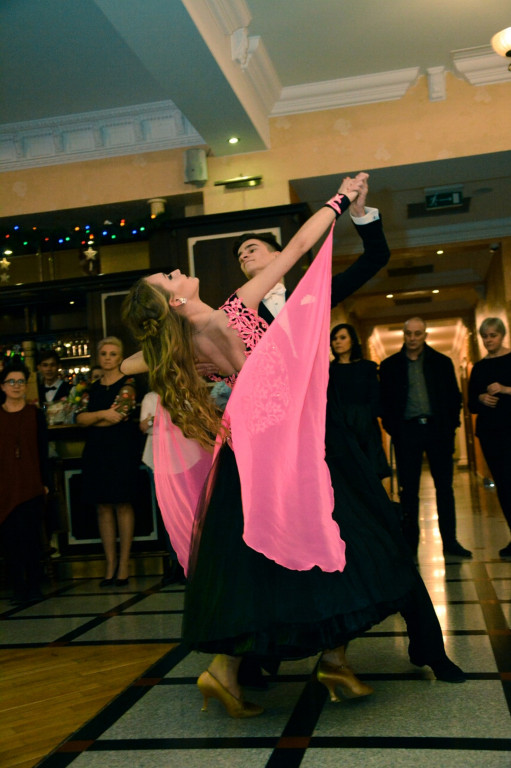 Studniówki 2018: Bal maturalny II Liceum Ogólnokształcącego w Brzegu [fotorelacja]