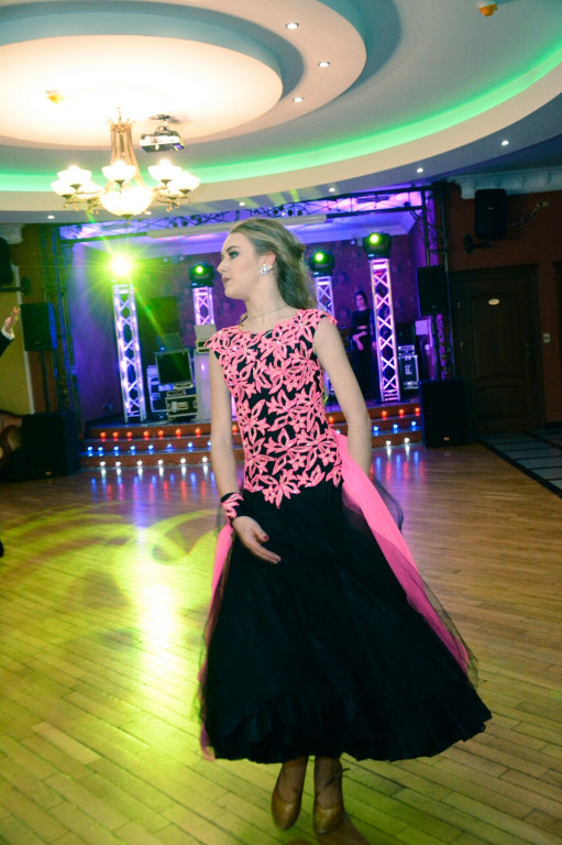 Studniówki 2018: Bal maturalny II Liceum Ogólnokształcącego w Brzegu [fotorelacja]