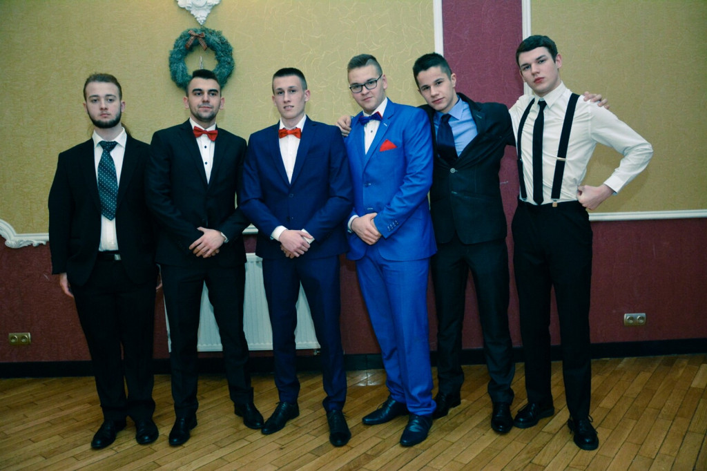 Studniówki 2018: Bal maturalny II Liceum Ogólnokształcącego w Brzegu [fotorelacja]