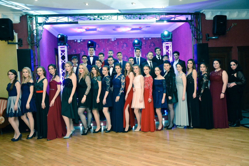 Studniówki 2018: Bal maturalny II Liceum Ogólnokształcącego w Brzegu [fotorelacja]