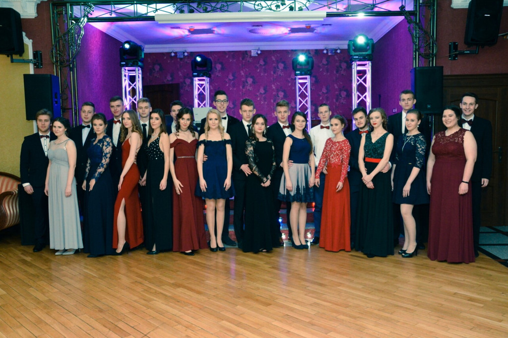 Studniówki 2018: Bal maturalny II Liceum Ogólnokształcącego w Brzegu [fotorelacja]