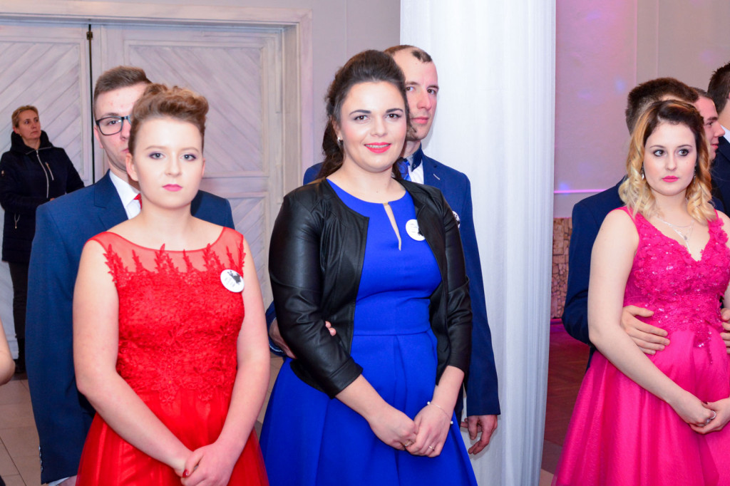Studniówki 2018: Bal maturalny Zespół Szkół Centrum Kształcenia Praktycznego w Grodkowie [fotorelacja]