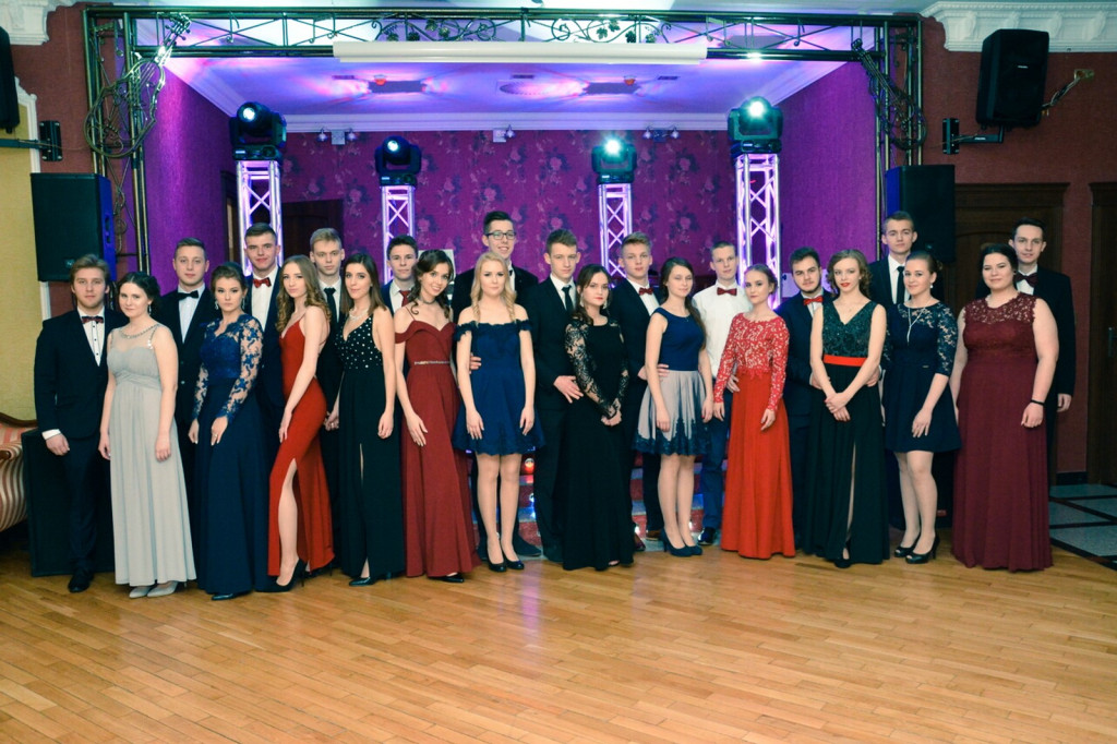 Studniówki 2018: Bal maturalny II Liceum Ogólnokształcącego w Brzegu [fotorelacja]