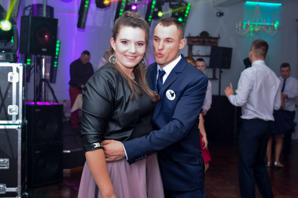 Studniówki 2018: Bal maturalny Zespół Szkół Centrum Kształcenia Praktycznego w Grodkowie [fotorelacja]