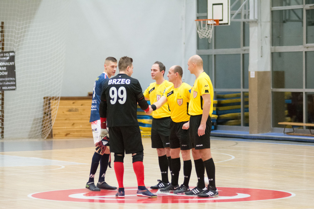 Gredar wygrywa z Heiro. Brzeżanie z pierwszymi punktami po przerwie