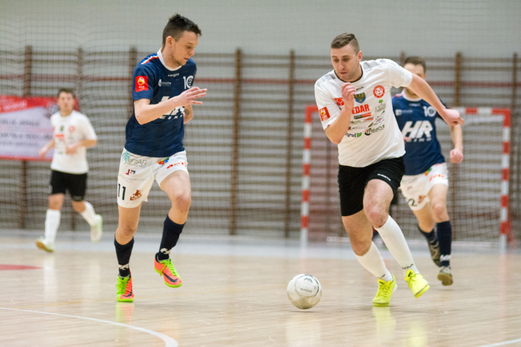 Gredar wygrywa z Heiro. Brzeżanie z pierwszymi punktami po przerwie