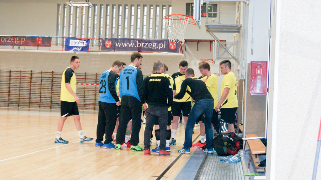 Porażka SKS Orlik Brzeg w starciu ze Śląskiem Wrocław. Drużyna gości wraca do domu z punktami.