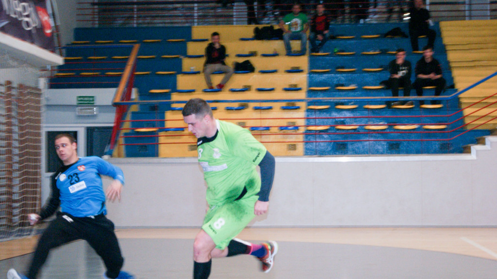 Porażka SKS Orlik Brzeg w starciu ze Śląskiem Wrocław. Drużyna gości wraca do domu z punktami.