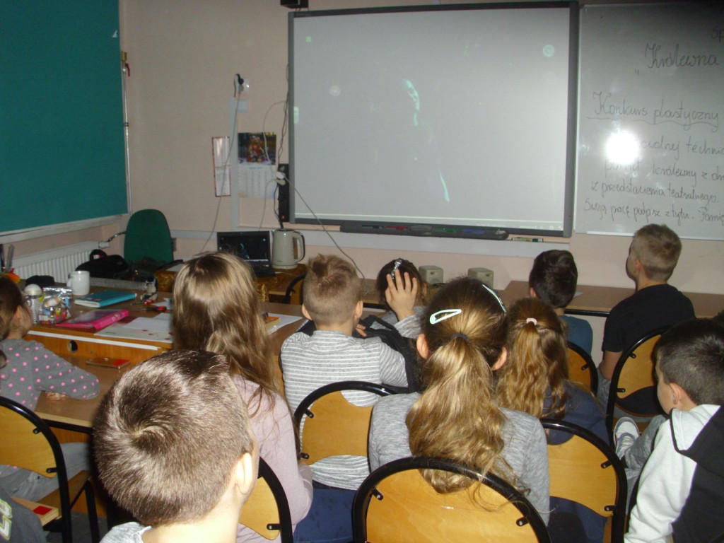 Uczniowie PSP w Olszance w baśniowym lesie królewny Sosenki,  czyli o projekcie pn. 