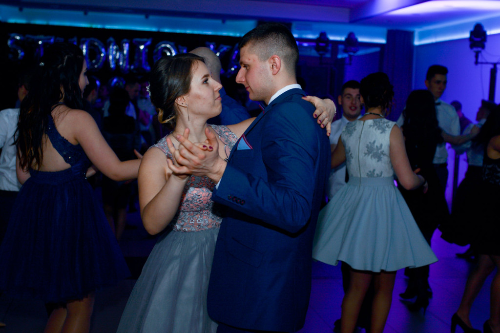 Studniówki 2018: Bal maturalny Zespół Szkół Zawodowych nr 1 im. Marii Skłodowskiej-Curie w Brzegu [fotorelacja]