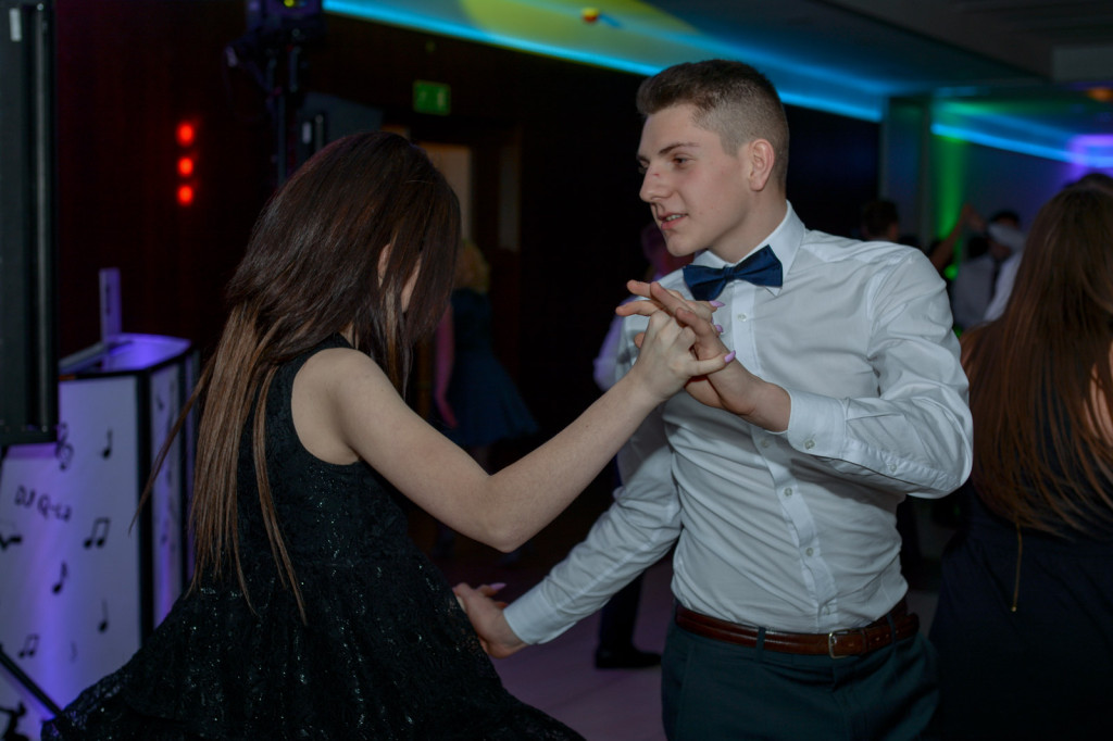 Studniówki 2018: Bal maturalny Zespół Szkół Zawodowych nr 1 im. Marii Skłodowskiej-Curie w Brzegu [fotorelacja]