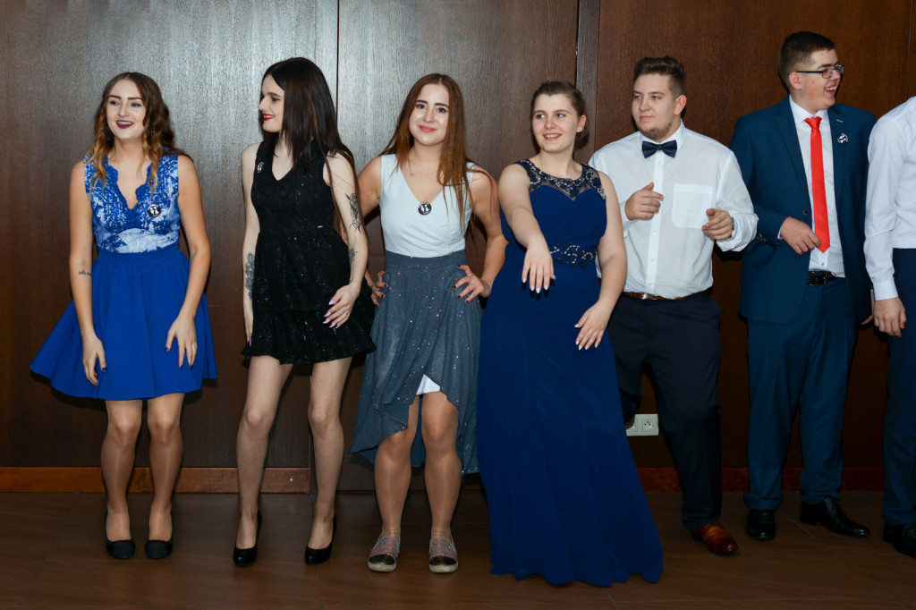 Studniówki 2018: Bal maturalny Zespół Szkół Zawodowych nr 1 im. Marii Skłodowskiej-Curie w Brzegu [fotorelacja]