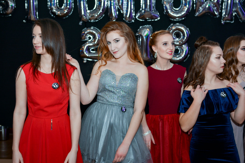 Studniówki 2018: Bal maturalny Zespół Szkół Zawodowych nr 1 im. Marii Skłodowskiej-Curie w Brzegu [fotorelacja]