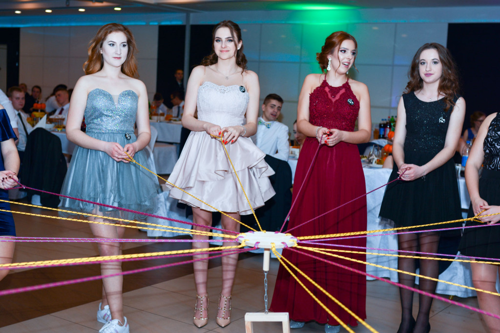 Studniówki 2018: Bal maturalny Zespół Szkół Zawodowych nr 1 im. Marii Skłodowskiej-Curie w Brzegu [fotorelacja]