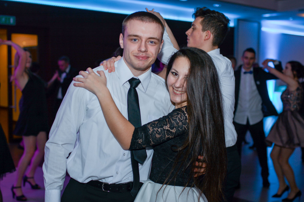 Studniówki 2018: Bal maturalny Zespół Szkół Zawodowych nr 1 im. Marii Skłodowskiej-Curie w Brzegu [fotorelacja]