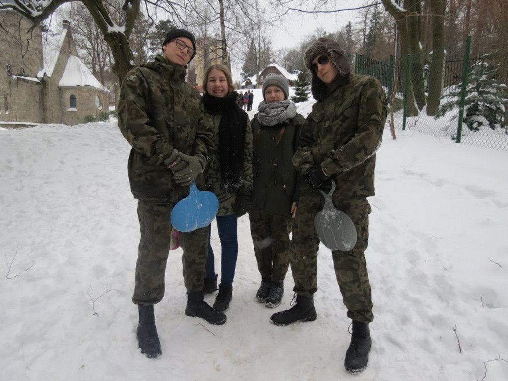 Wspomnienia to do siebie mają, że zawsze, kiedy zechcesz, wracają...