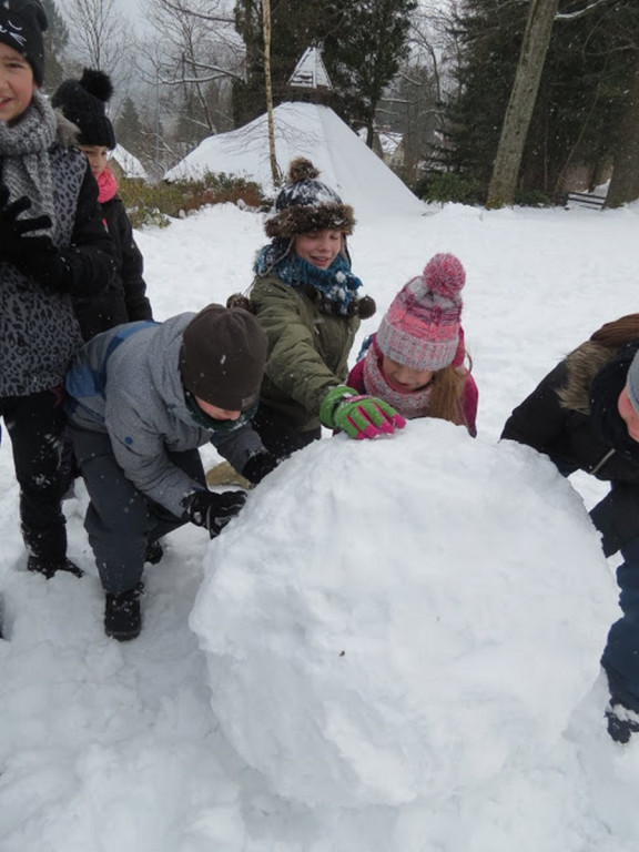 Wspomnienia to do siebie mają, że zawsze, kiedy zechcesz, wracają...
